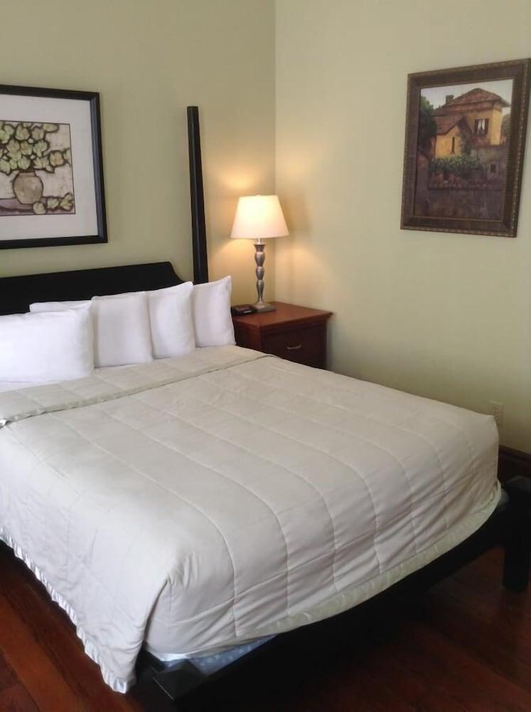 The Queen Anne New Orleans Bagian luar foto